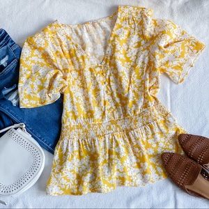 *SALE* Skies Are Blue Floral Peplum Top